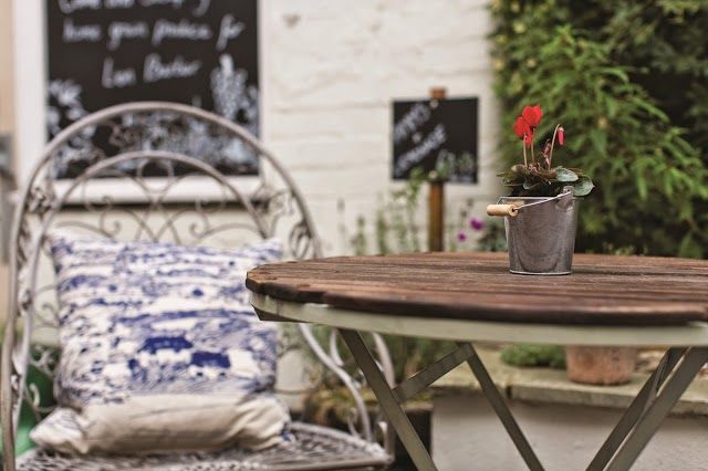 Golden Lion at Settle